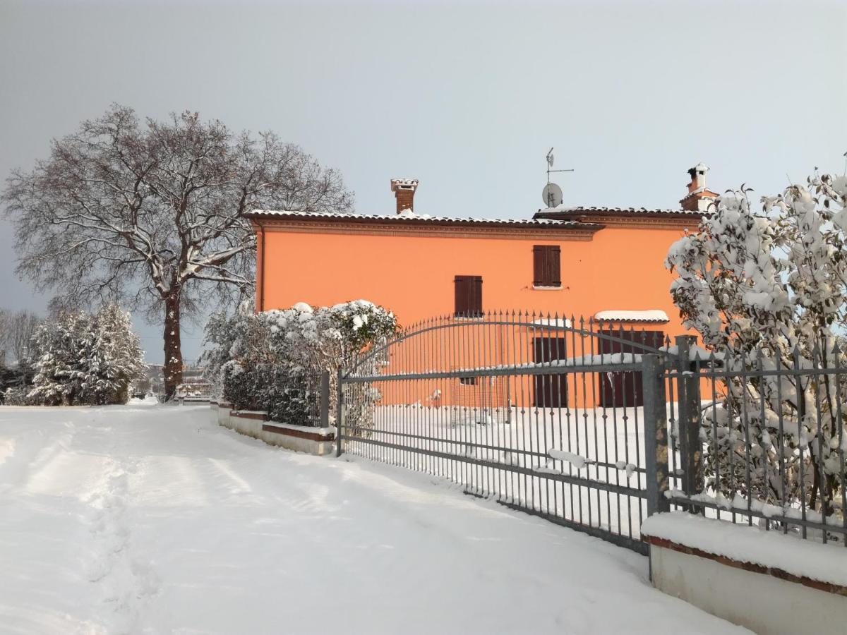 Country Rooms & Suite La Quercia Coriano Esterno foto