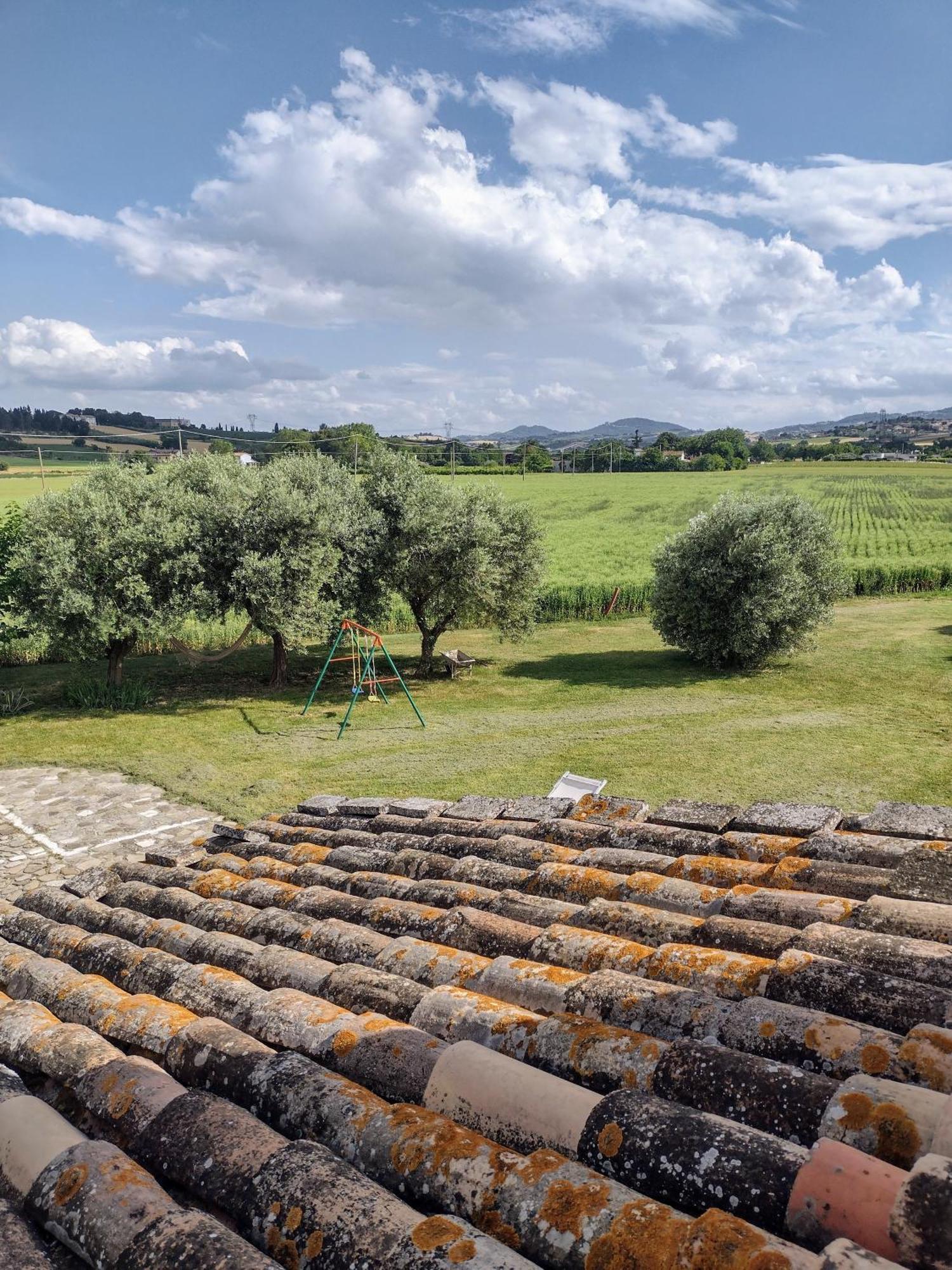 Country Rooms & Suite La Quercia Coriano Esterno foto