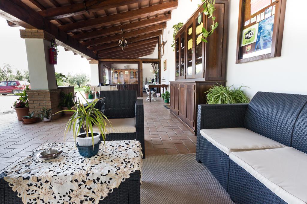 Country Rooms & Suite La Quercia Coriano Esterno foto